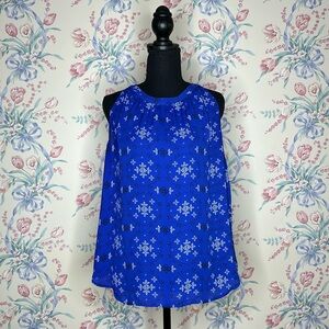 MEDIUM LOFT BLUE SLEEVELESS BLOUSE